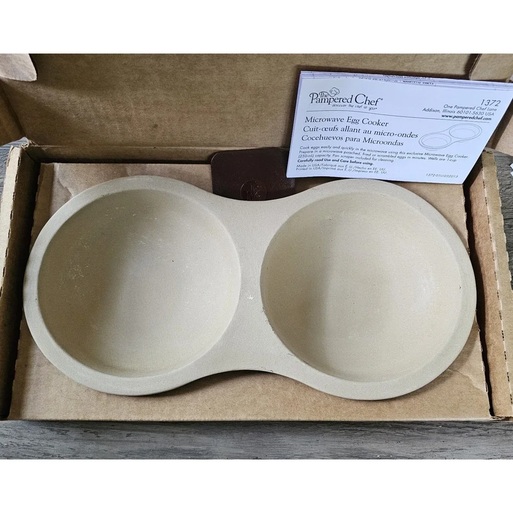 Pampered Chef Stoneware Microwave Egg Cooker #1372 With Manual & Box EUC